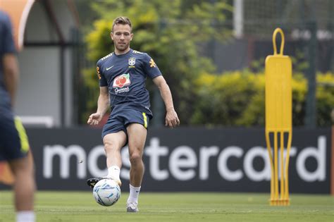 2021 todos os direitos reservados a editora. Escalação Seleção Brasileira Eliminatorias 2020 / Tite ...