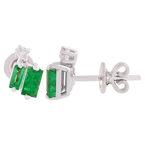 Oval Emerald Gemstone Earrings Diamond 18 Karat White Gold Handmade