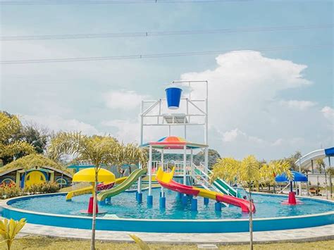 Taman rekreasi air (waterboom) di kota banjarbaru yang terkenal saat ini adalah aquatica waterpark & playground banjarbaru. Tiket Dewasa Waterboom Haurgeulis : Jual Tiket Waterboom ...