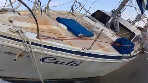 Mysterious Sailboat Runs Aground On Florida Beach After Irma