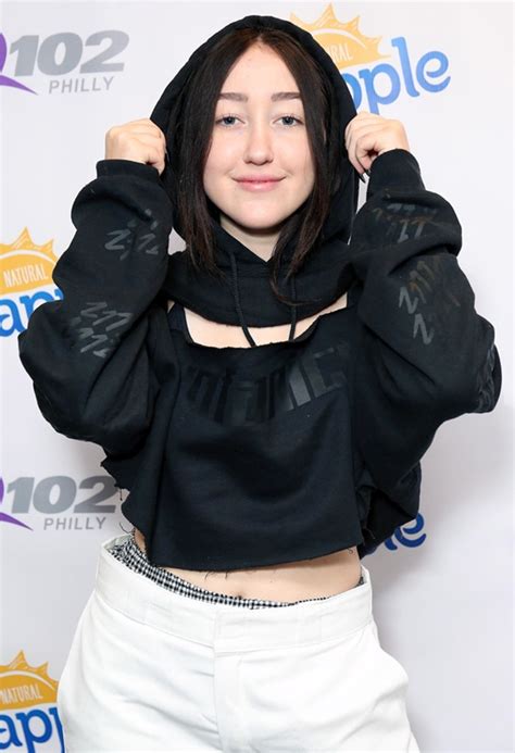 Noah Cyrus From The Big Picture Todays Hot Photos E News Uk