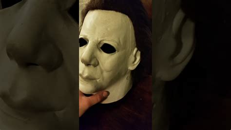 Trick Or Treat Studios Halloween 2 Mask Avec Etiquet Review - Review: Hospital Mask, Trick or Treat Studios - YouTube