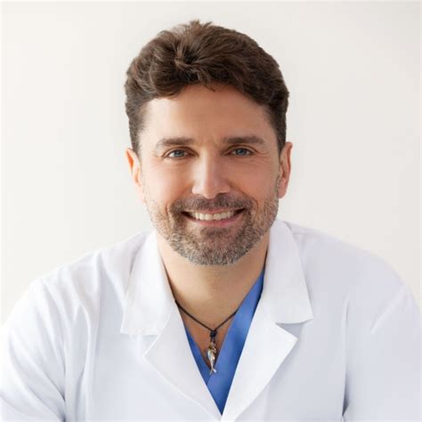 Dott Mattia Pizzi Chirurgo Generale Proctologo Gastroenterologo