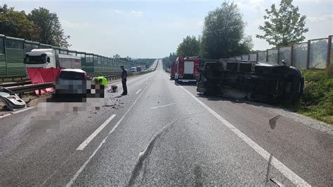 Śmiertelny wypadek na S6 trasa całkowicie zablokowana Na miejscu