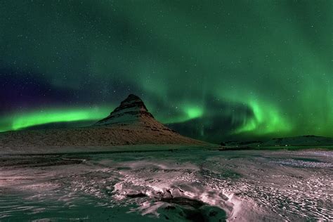 Beautiful Kirkjufell Mountain With Northern Lights Iceland