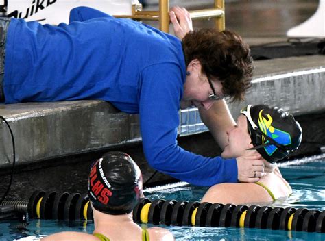 Kaitlyn Dobler Alohas Swimming Sensation Celebrates National Record