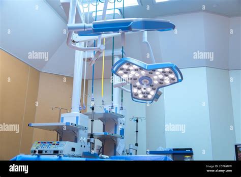 Equipment And Medical Devices In Modern Operating Room Stock Photo Alamy