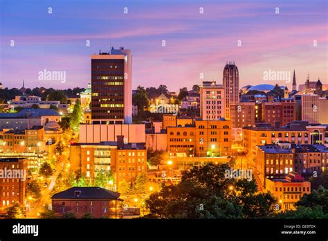 Lynchburg Virginia Usa Downtown City Skyline At Dusk Stock Photo Alamy