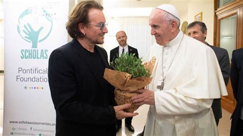 Bono Vox Y El Papa Francisco La Silla Rota