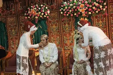 Susunan Acara Pernikahan Adat Sunda Prosesi Ritual Lengkap Hantu Baca