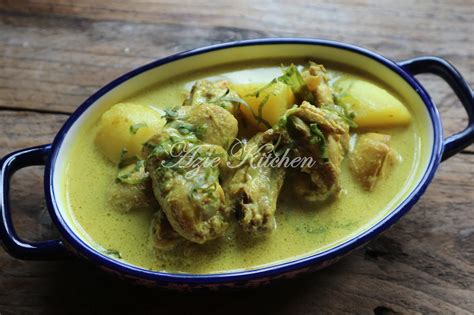 Ayam masak lemak cili api. Ayam Masak Lemak Kuning - Azie Kitchen