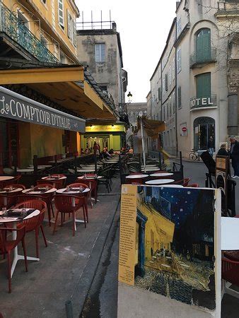 Van Gogh Cafe Cafe La Nuit Arles All You Need To Know Before