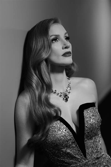 Behind The Scenes Of Jessica Chastain S 2023 Oscars Look Flipboard