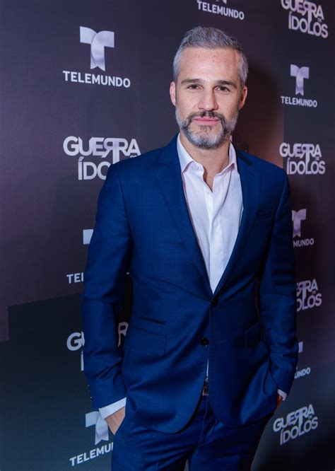 Juan pablo medina (born 22 october 1977) is a mexican actor. Guerra de Ídolos - Fotos de la presentación - Más Telenovelas