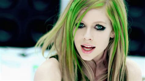 Smile Music Video Hd Avril Lavigne Photo 22213419 Fanpop