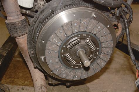 Replacing Your Defender Clutch And Flywheel Land Rover Monthly