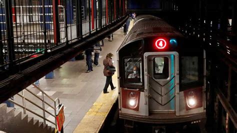 Eight People Shot Near Philadelphia Subway Station One Critical Zee