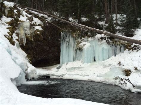 Best Winter Hikes In Bozeman Grotto Falls Hyalite Frozenwaterfalls