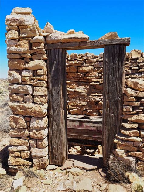 Two Guns Ghost Town In Diablo Canyon Stock Photo Image Of Guns Ruins