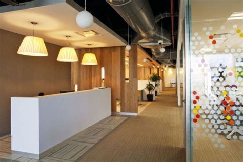 Colorful Corporate Office Interior Design By Space Architecture