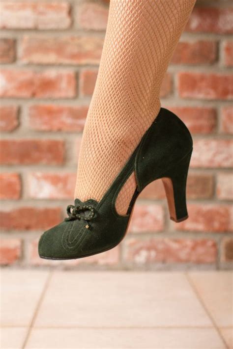 Vintage 1940s Shoes Stylish Dark Evergreen Suede Peeptoe 40s Etsy