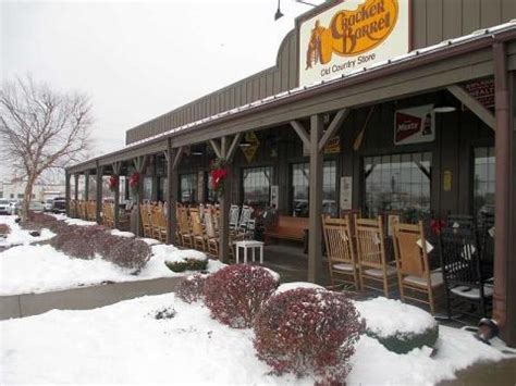 Cracker barrel does offer their heat n' serve for pick up on christmas eve until 1:30 p.m. Cracker Barrel open for Christmas dinner? Holiday hours ...