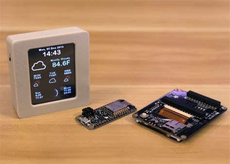 Arduino Wifi Weather Station Equipped With Colour Tft Display Video
