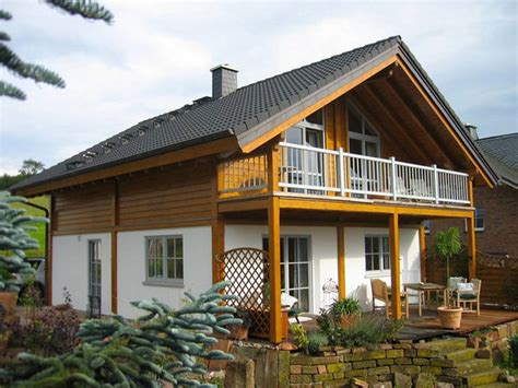 Das hotel bayrisches haus wird von der bayrisches haus touristik gmbh, potsdam, betrieben. Haus-Idee K04 - Traditionell