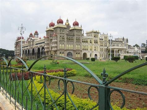 10 Best Tourist Attractions In Bangalore In 2023