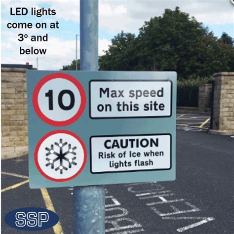 10mph Road Sign With Automatic Ice Warning Flashing Lights