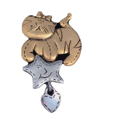 Wendys World 9 Silvergold Tone Cat With Heart Metal Pin Brooch