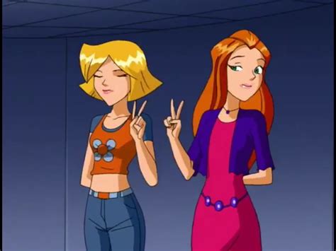 Totally Spies The Inspiration Early 2000s Halloween C