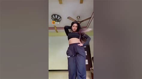 Suhana Khan Hot Tik Tok Viral Video Dilbar Today Viral O Saki