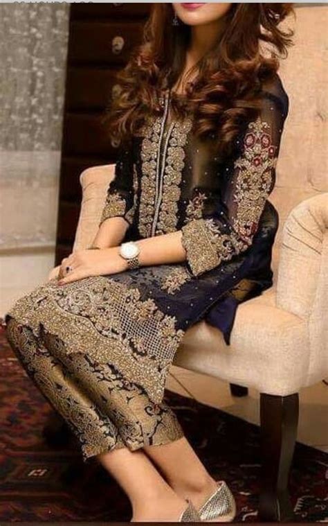 Pin By ♥️ Syeda Ayal Zahra ♥️ On Dpzzz Party Wear