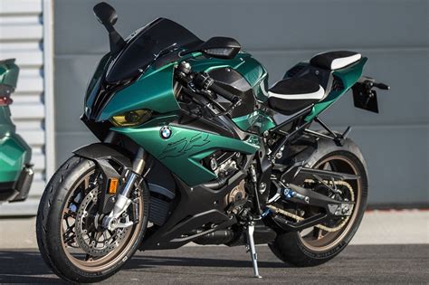 Topgear Bmw S 1000 Rr Updated For 2022 New Colour Packages More