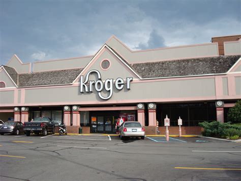 Around the world, including contacts, financials, and competitor. Kroger; former A&P, M&H Warehouse Foods, Food World and Ha ...