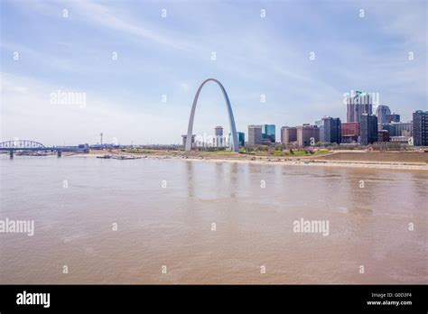 Saint Louis Missouri Downtown At Daylight Stock Photo Alamy