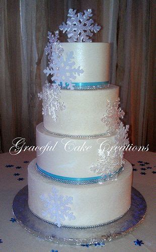 Elegant Christmas Wedding Cake With Snow Flakes Christmas Wedding