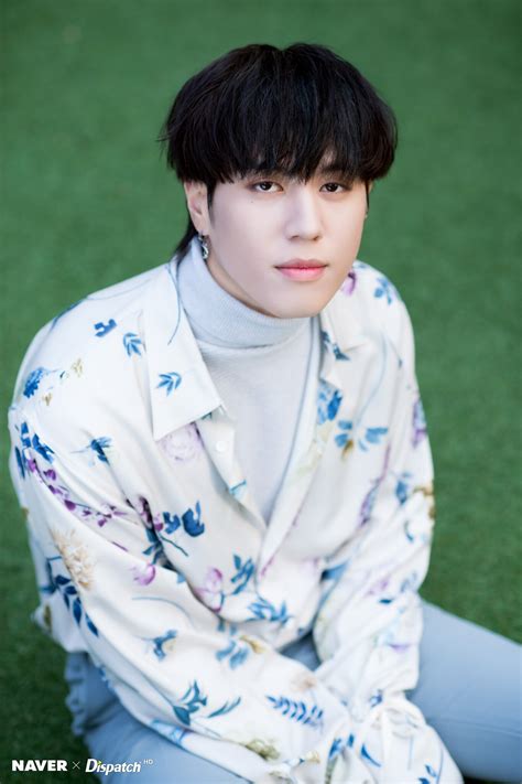 Dis·patched , dis·patch·ing , dis·patch·es also des·patched. PIC 181205 NAVER x Dispatch - Yugyeom - GOT7 INDONESIA