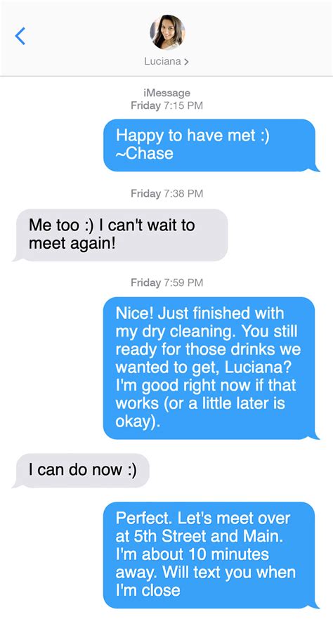 14 simple ways to text a girl and make her want you girls chase
