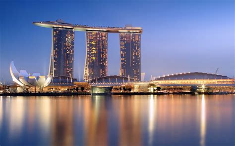 Marina Bay Sands Hotel Singapore Building Reflection Singapore