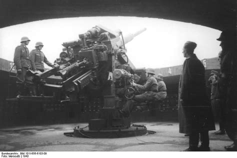 Photo 128 Cm Flak 40 Anti Aircraft Gun In A Flak Tower Germany