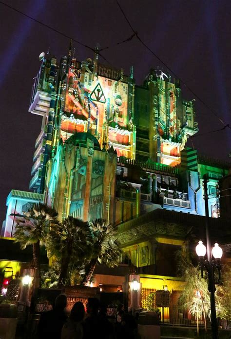 Guardians Of The Galaxy Mission Breakout Towers Over Avengers Campus