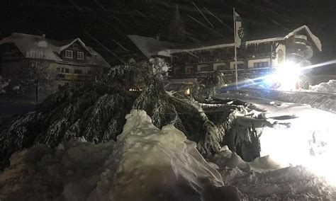 Euro Weather Latest Swiss Ski Patroller 24 Becomes The Latest Victim