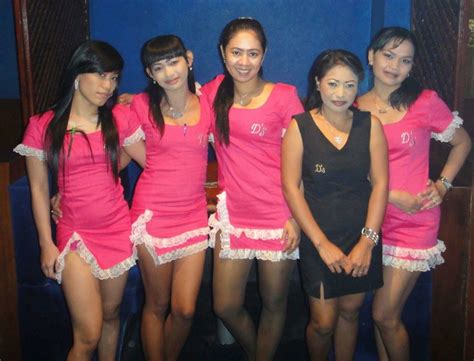 Ds Bar Gogo Dancers Striptease Blok M Jakarta Bars
