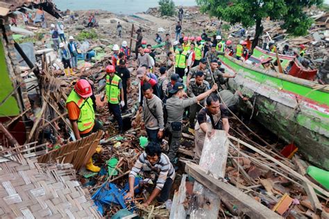 How To Help Tsunami Victims In Indonesia The New York Times