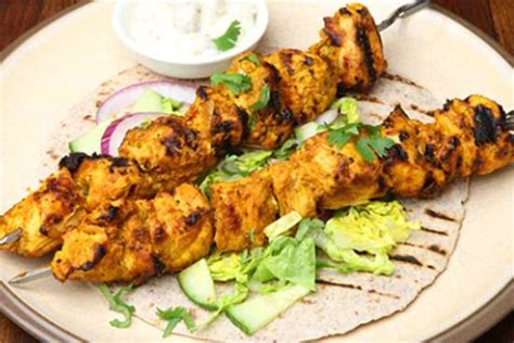 Shish Taouk Middle Eastern Chicken Kebabs Recipe Awesome Cuisine