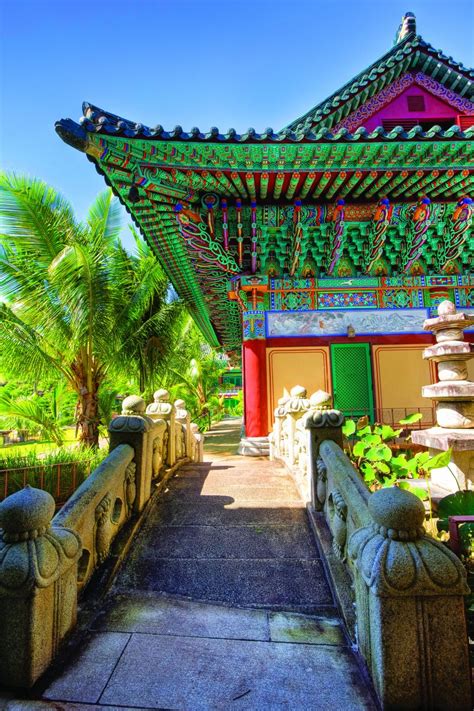 Find Quietude At Honolulus Mu Ryang Sa Korean Buddhist Temple Hawaii