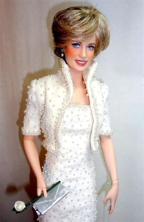 Franklin Mint Princess Diana Of Wales 17 Porcelain Doll Beaded Elvis