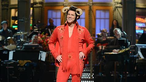Watch Saturday Night Live Highlight Monologue Jim Carrey As Helvis Sings About Pecan Pie